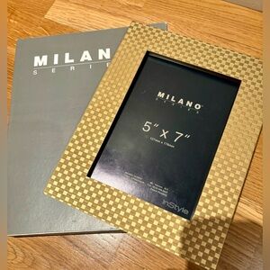 NWT Milano Gold Checkered 5X7 Picture frame